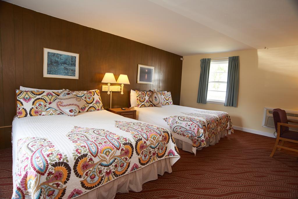 Clinton Motel ภายนอก รูปภาพ